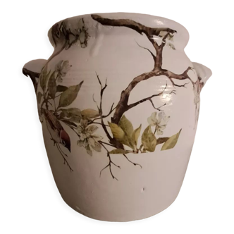 Old sandstone pot restyled