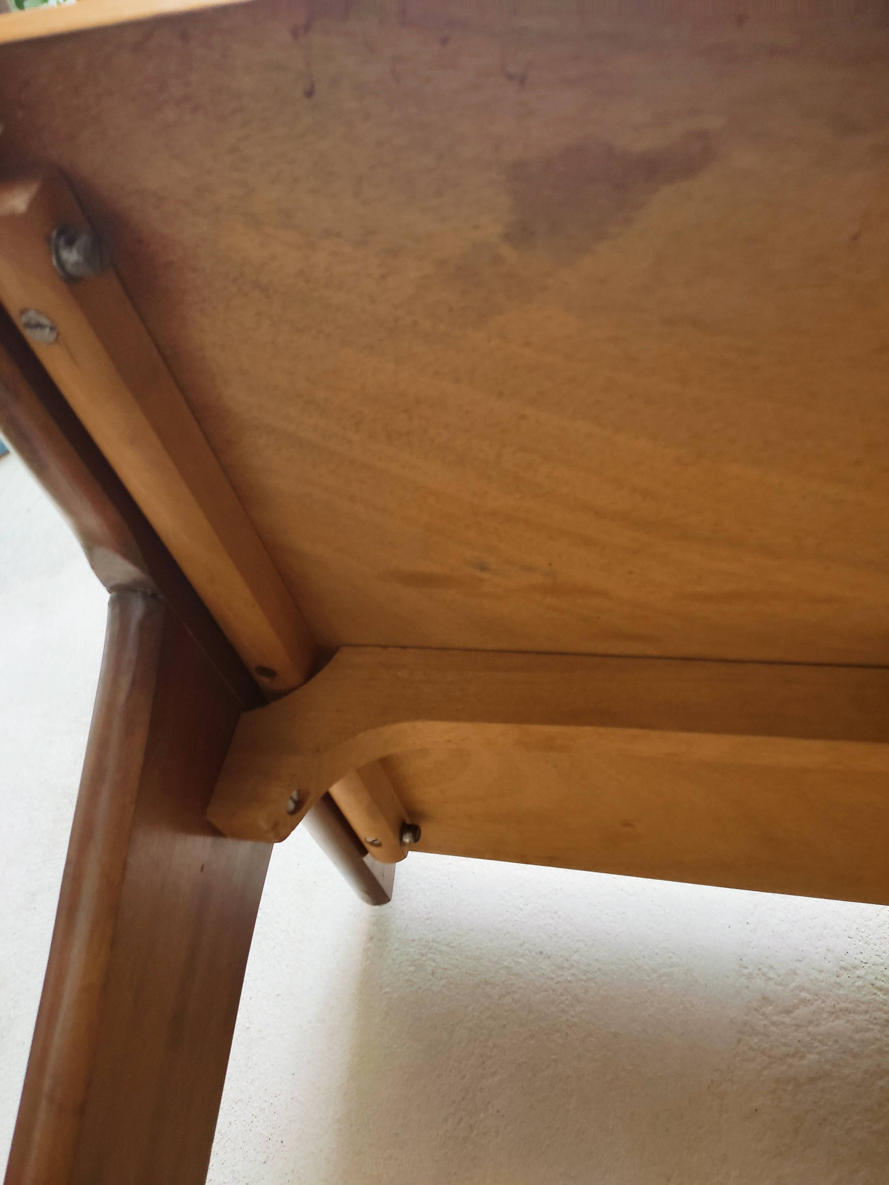 Scandinavian desktop or console