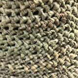 Crocheted wicker suspension