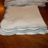 Vintage embroidered tablecloth 250 x 170 and 12 towels