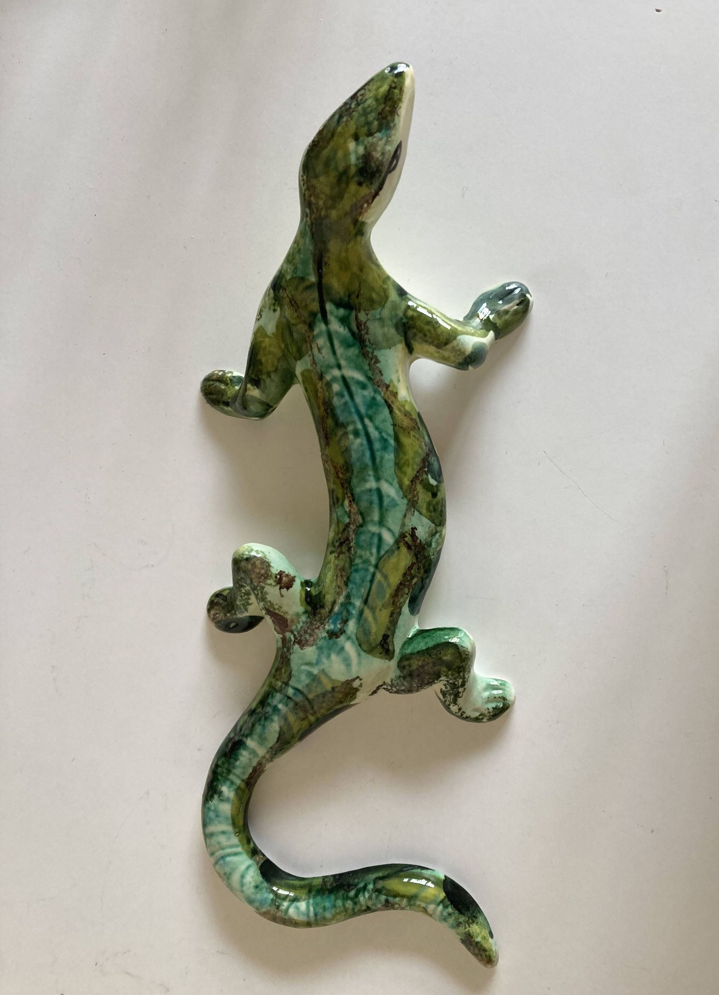 Provence 1970 XXL lizard in green glazed stoneware