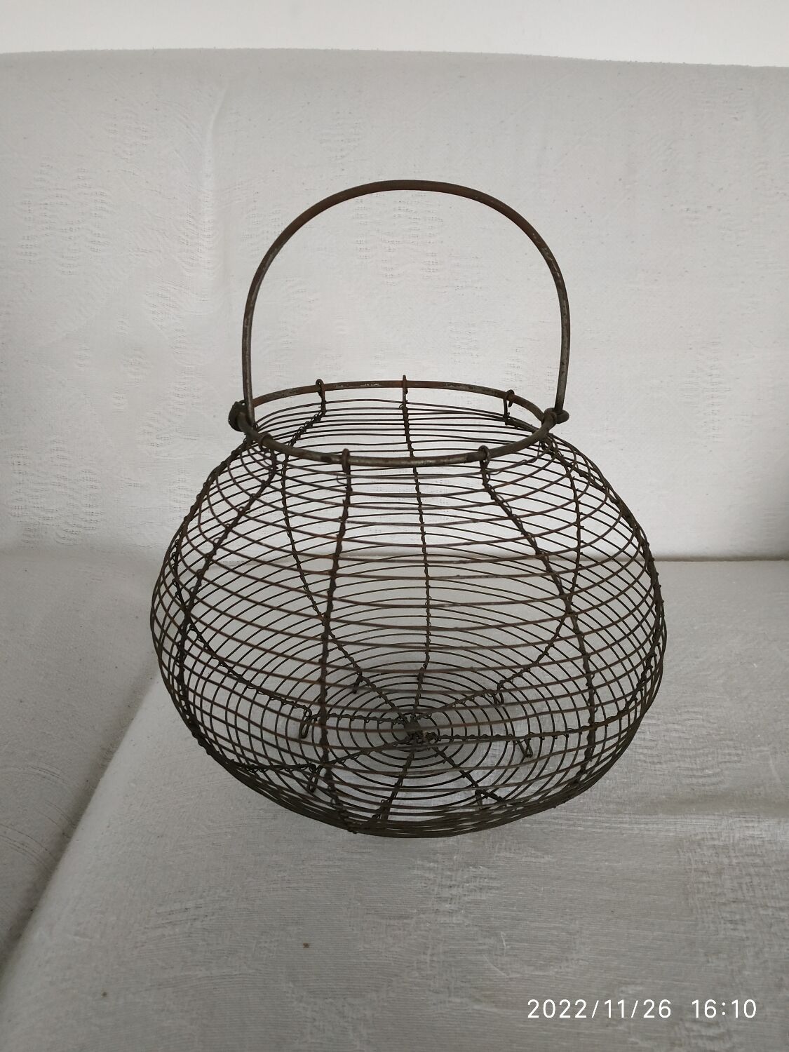 Egg basket