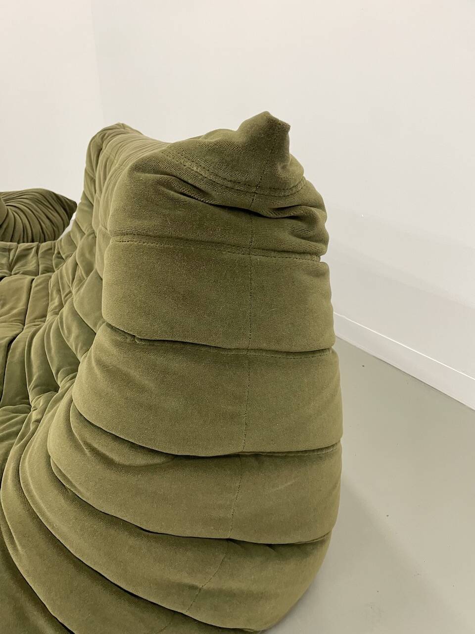 Vintage 2 and 3 seater green velvet togo set