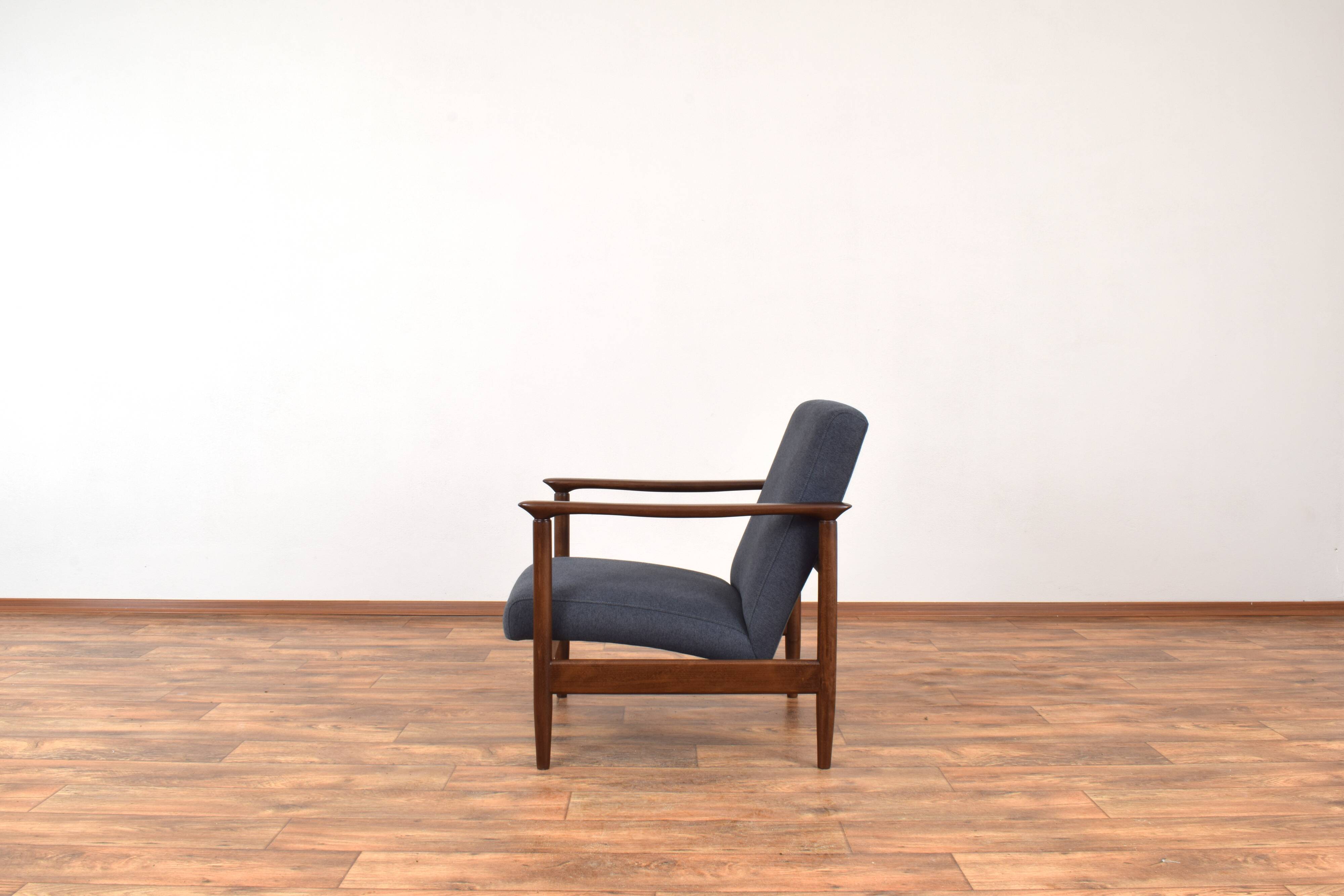 Fauteuil lounge polonais du milieu du siècle par Edmund Homa, 1960
