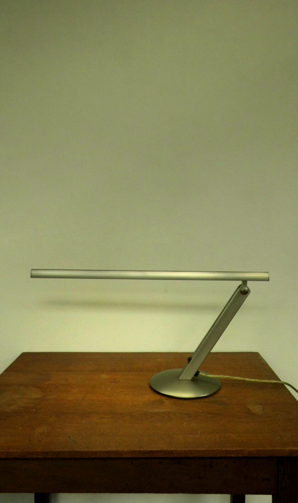 Lamp desk