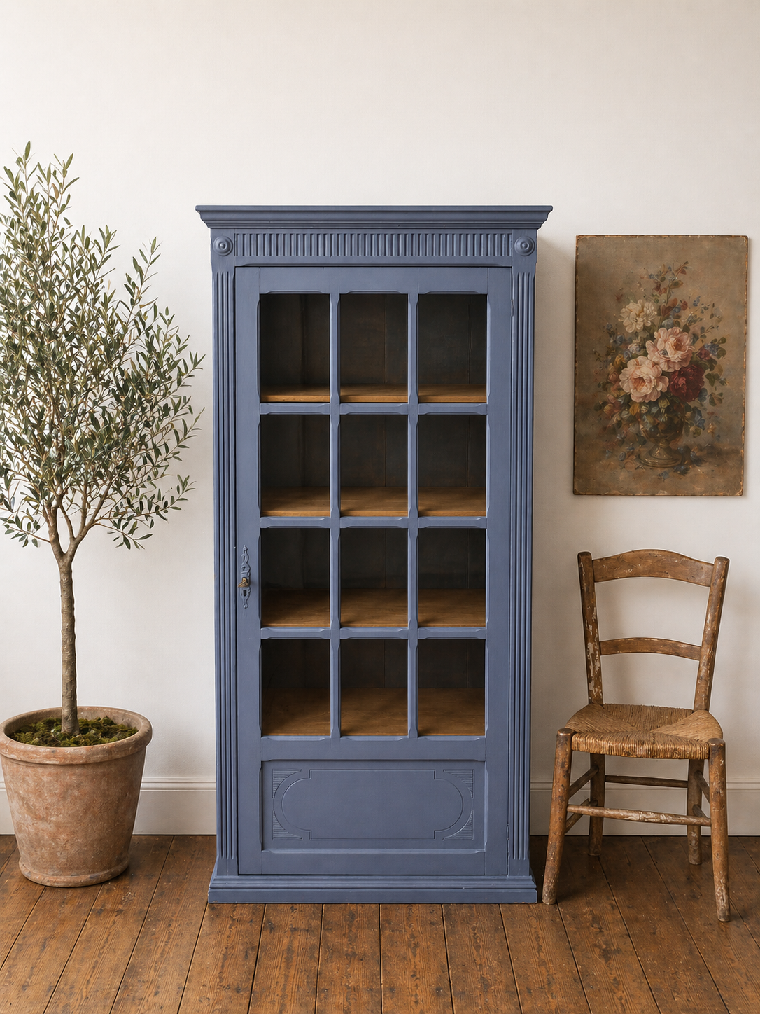 Parisian display cabinet