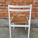 Chaise de salle à manger vintage stol kamnik : bois de hêtre blanc, assise en cuir marron