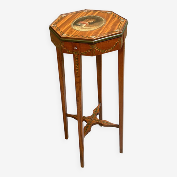 Sheraton Revival Side Table