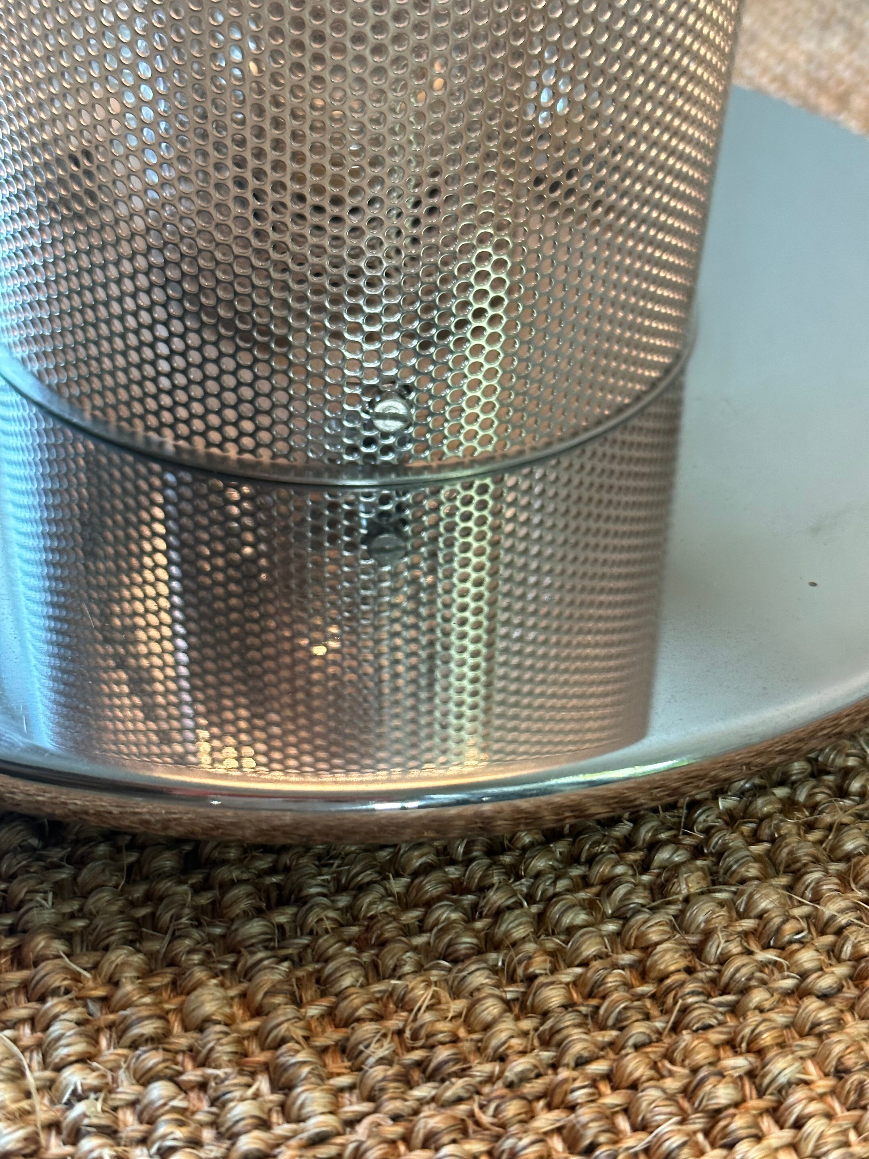 Spiral column lamp in polished stainless steel Thierry Vidé