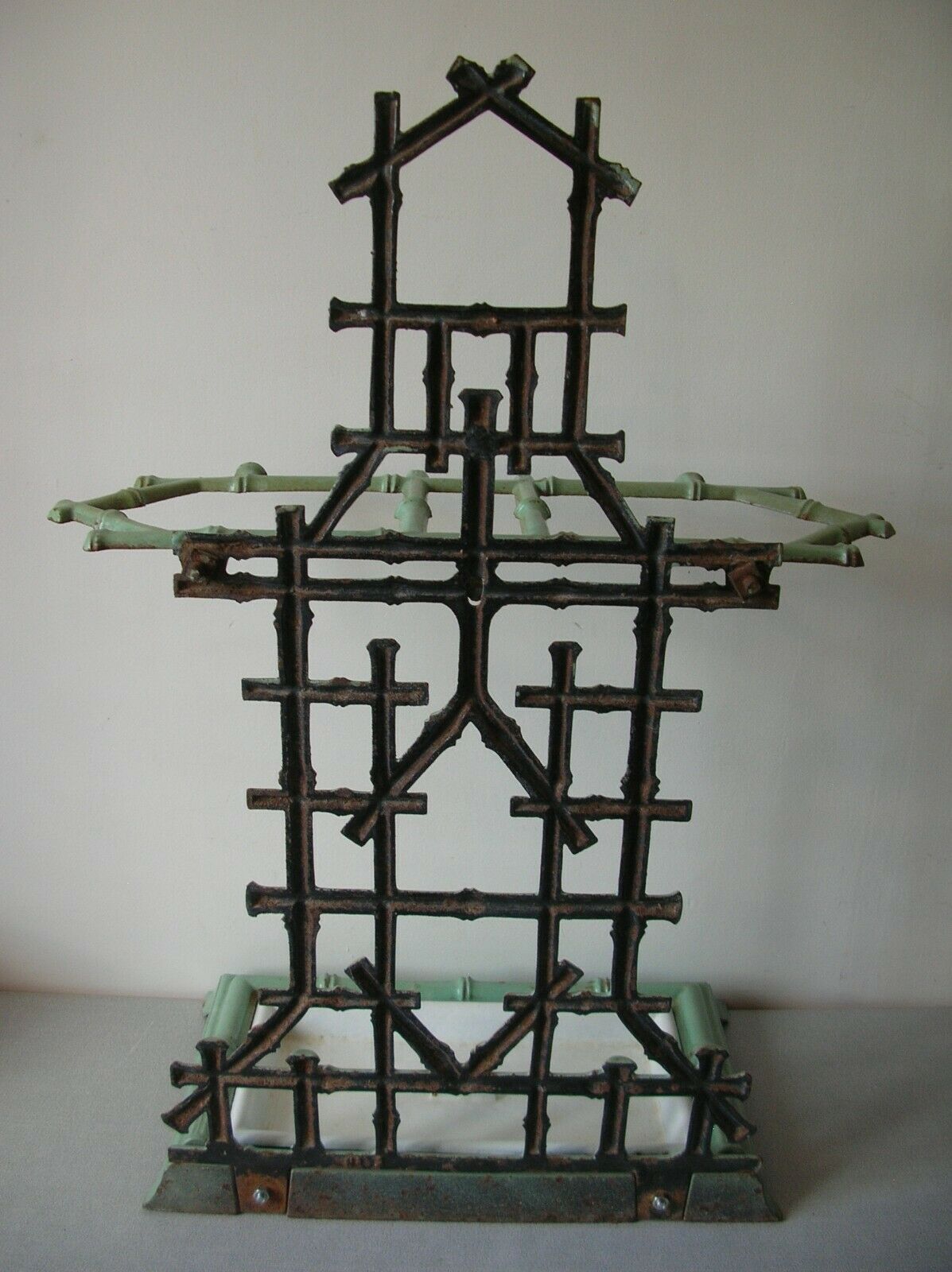 Labare Dupont enamelled bamboo umbrella holder