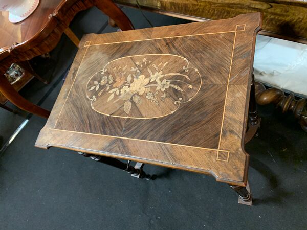 Travailleuse Napoleon III