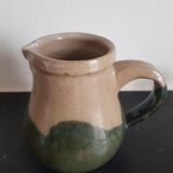 Sandstone pitcher