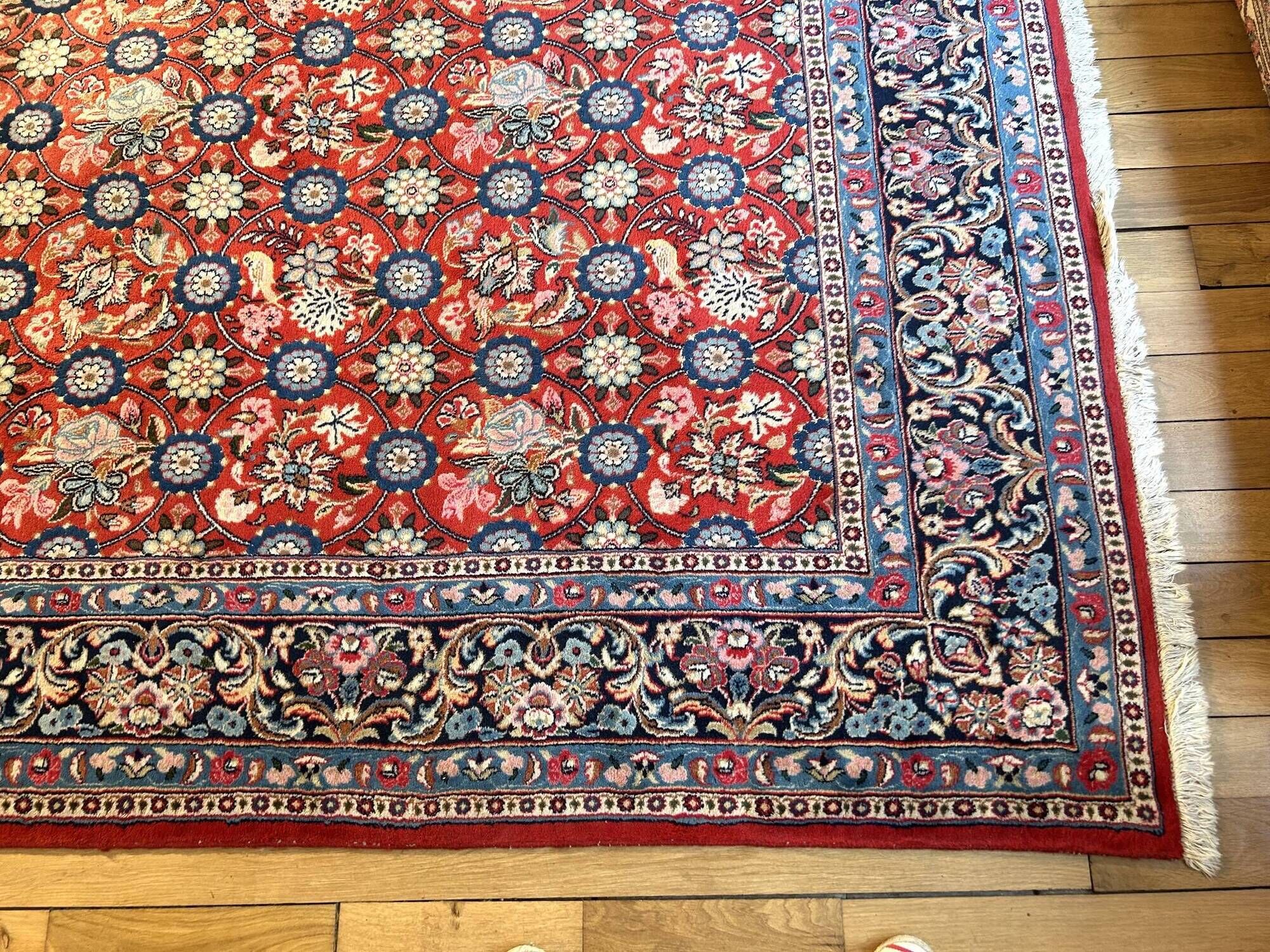 Selling an Iranian carpet (Veramin) 3m x 1.97m.