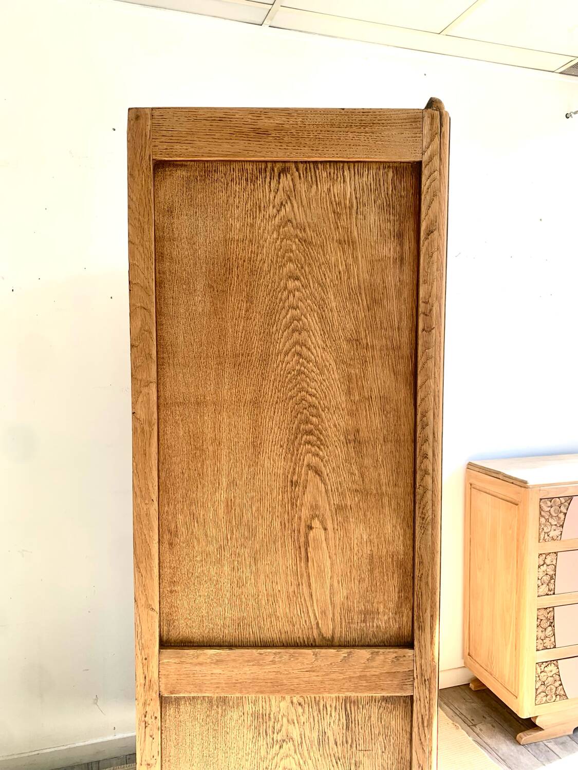 Art Deco glass cabinet