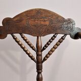 Chaise triangulaire hollandaise Bobbin Turners, années 1900.