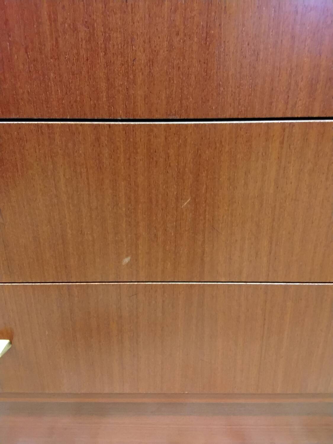 Vintage chest of drawers