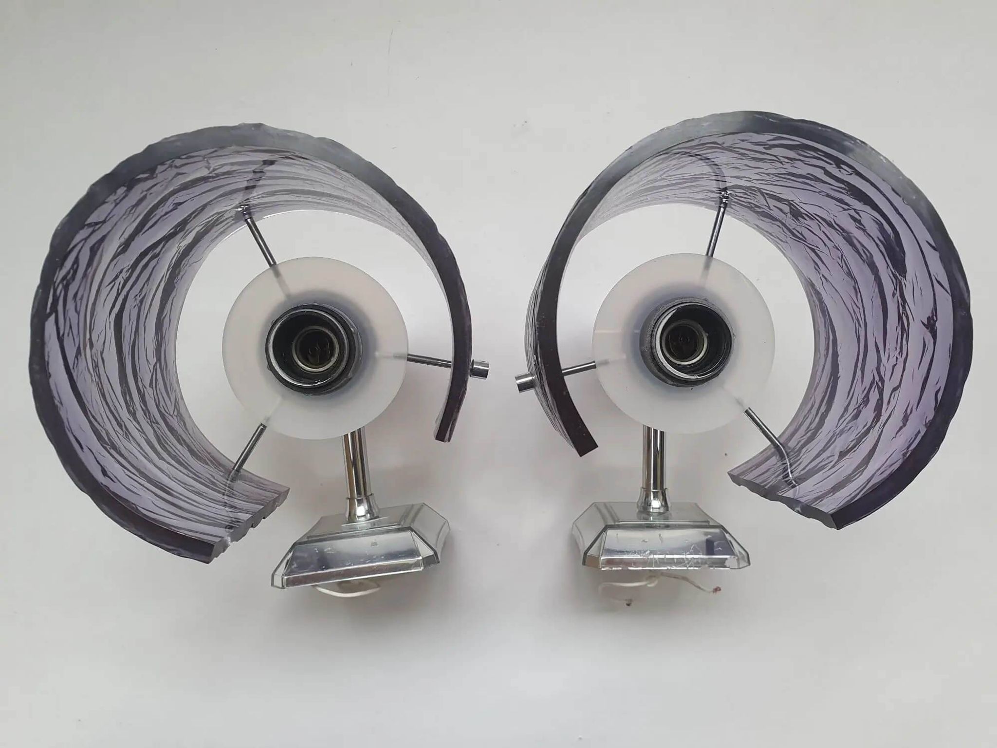 Paire d'appliques murales violet années 70