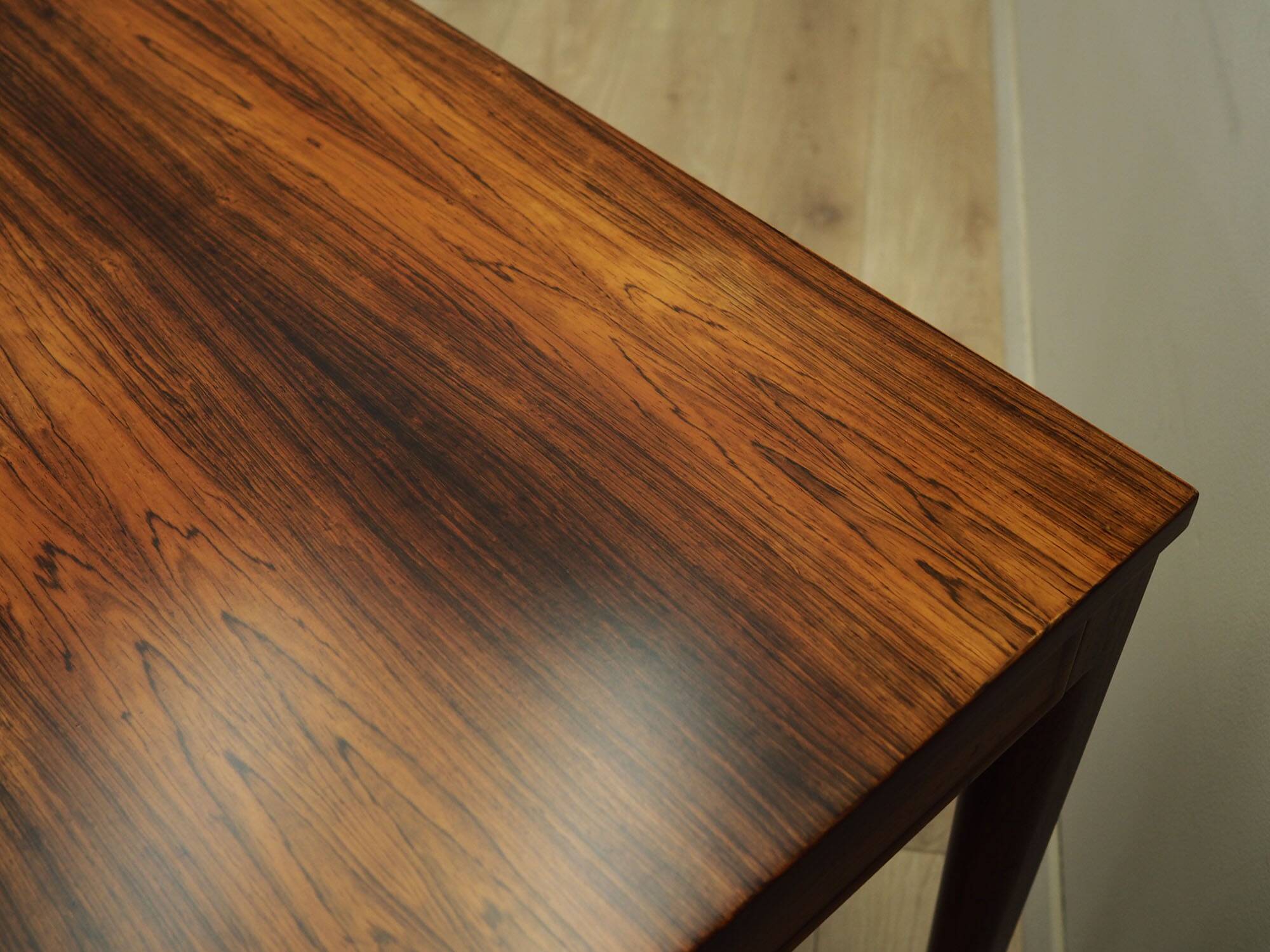 Diplomate rosewood desk, 1970s, designer: Finn Juhl, France & Son
