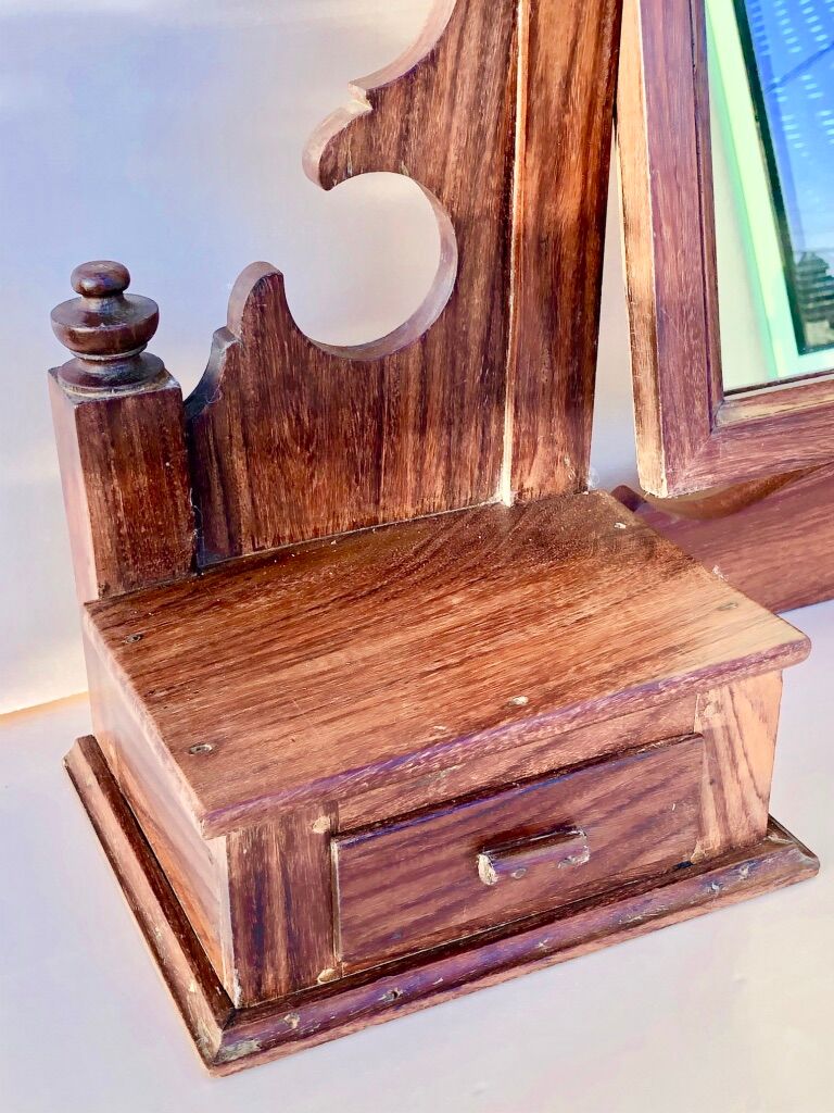 Hairdresser in rosewood