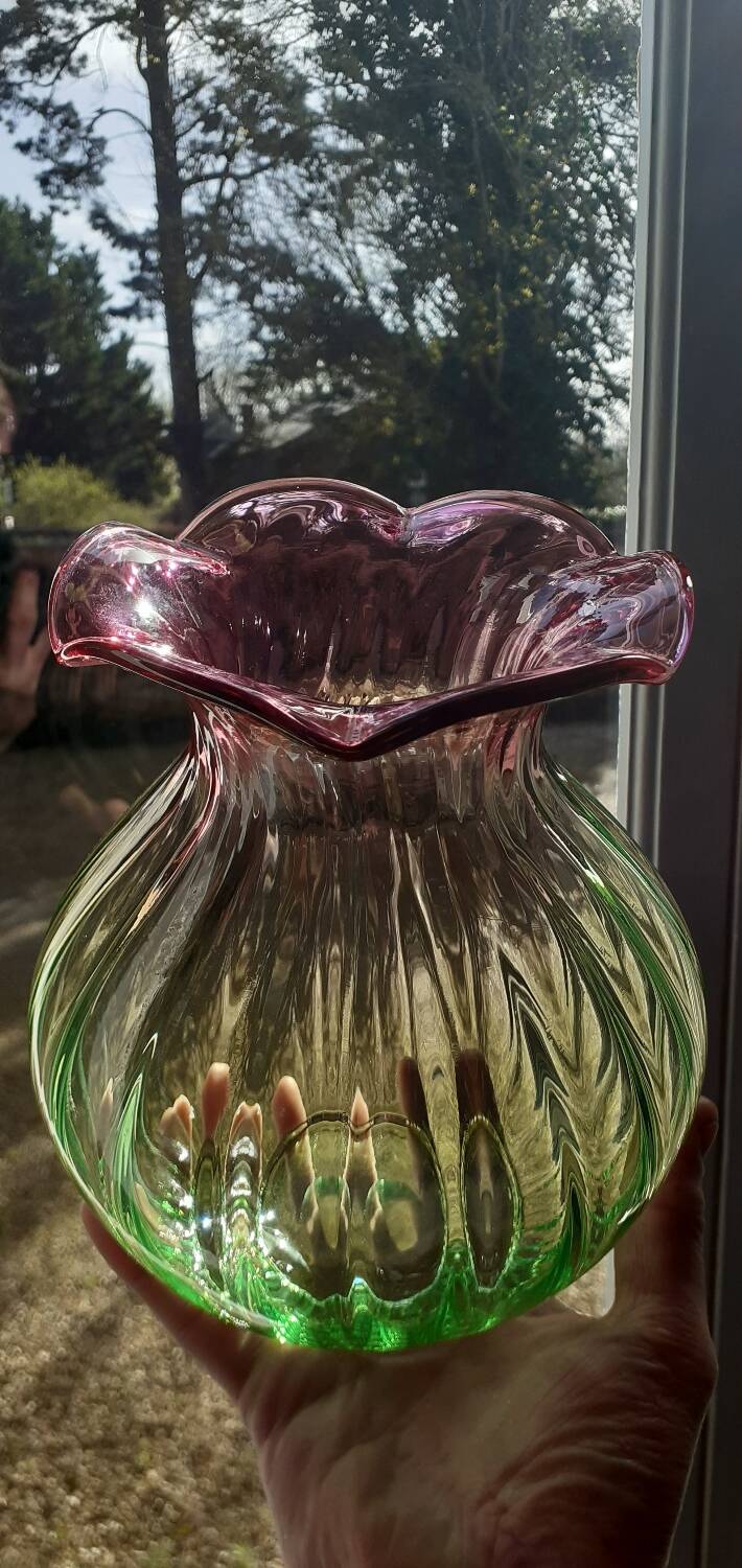 Vase corolle Bicolore début XXéme Soufflé à la bouche