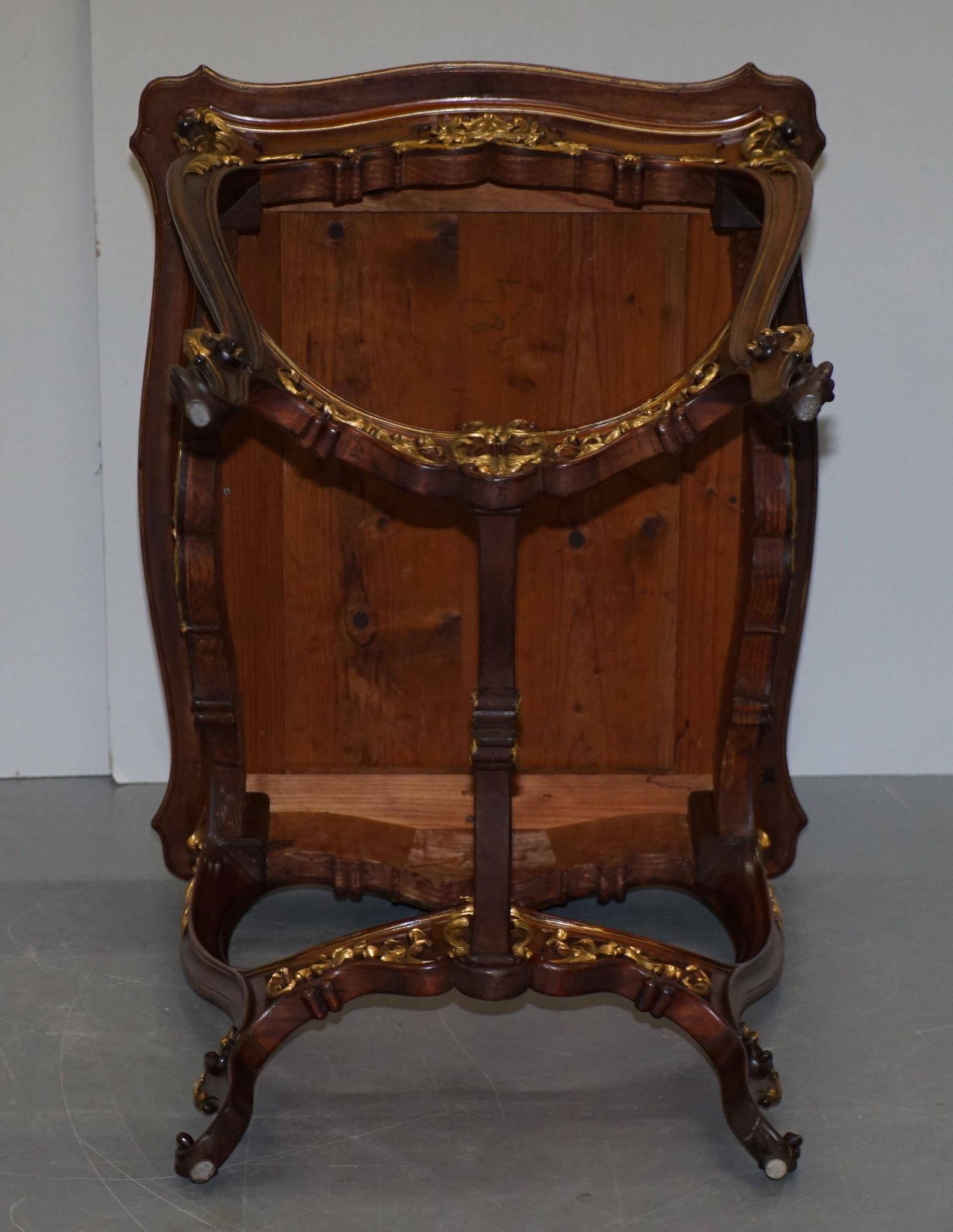Pine desk with leather and gilding, late Victorian period around 1900.
