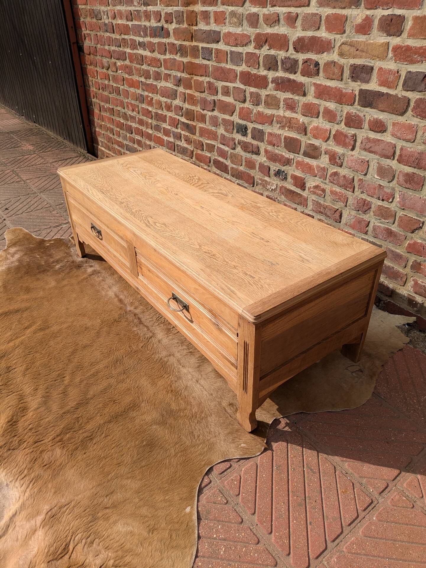 Low sideboard