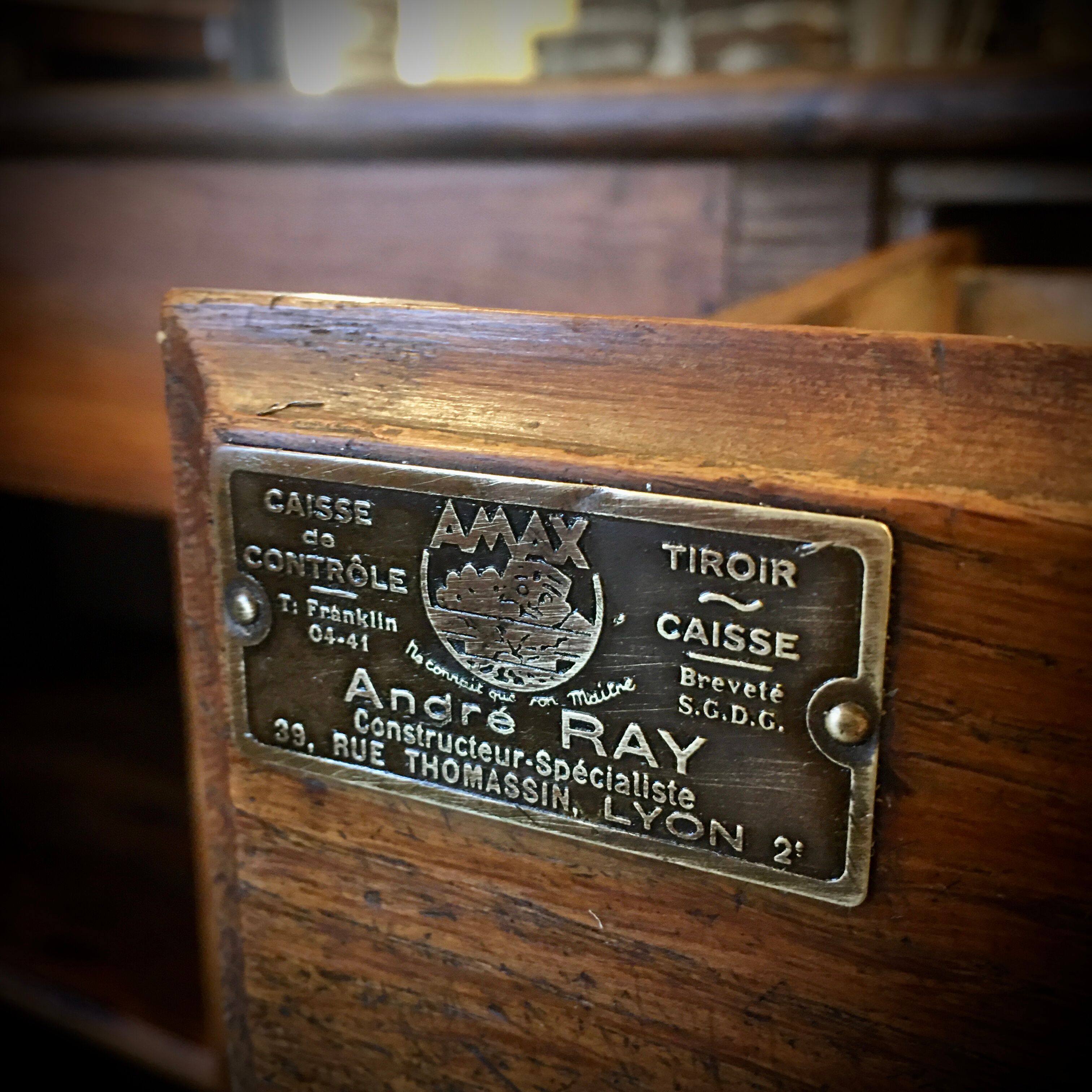 Haberdashery furniture countertop