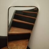 Miroir asymétrique, forme libre en laiton