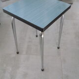 Tabouret en formica bleu