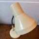 Lampe de bureau en métal jaune pale