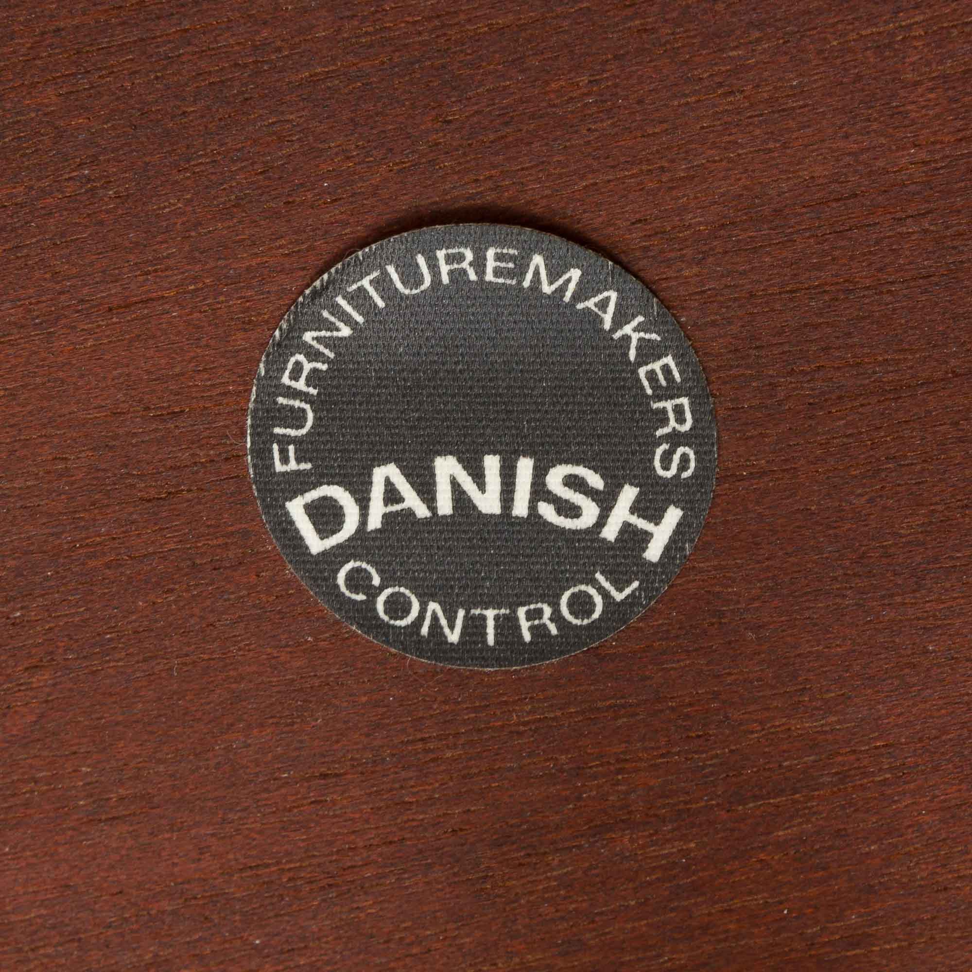 Severin Hansen Jr. rosewood extension table with 4 leaves