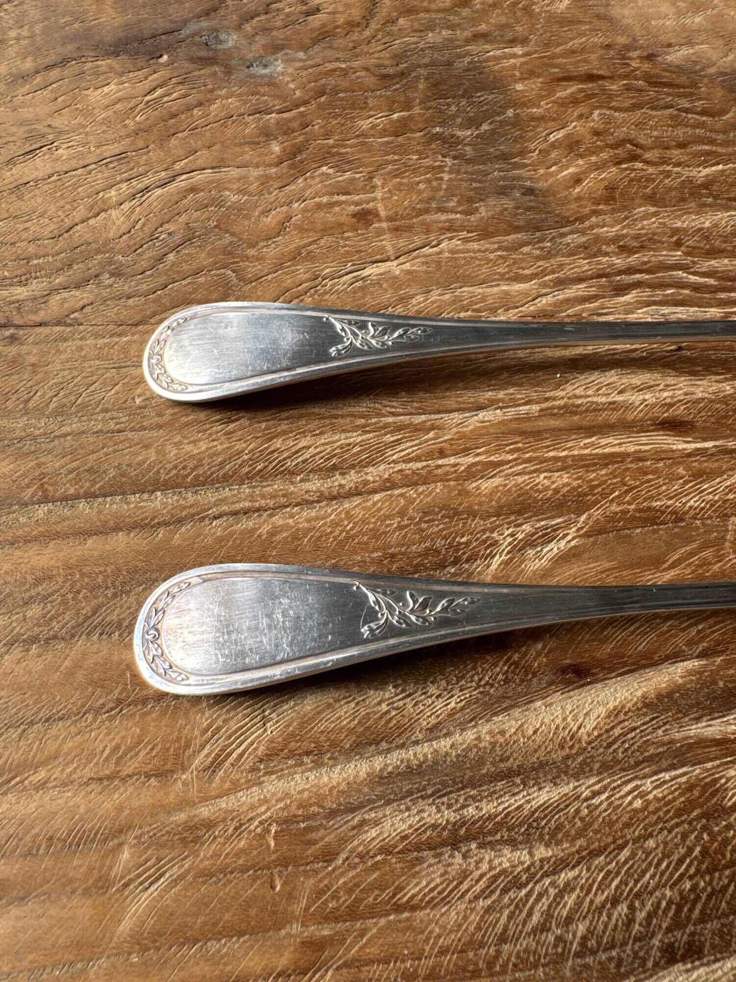 Silver-plated salad cutlery with laurel decoration in the Louis XVI style L27