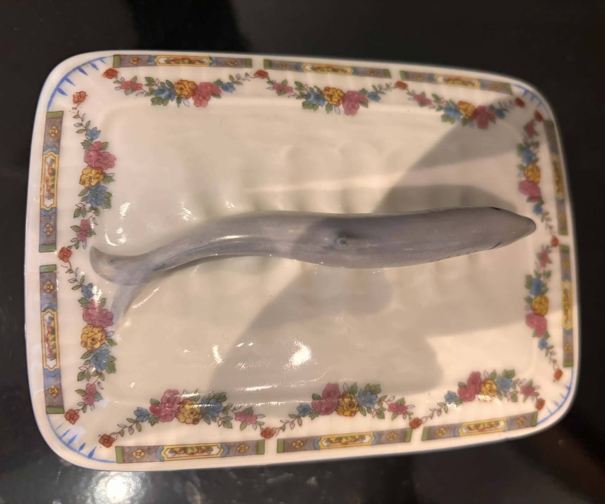 Butter dish