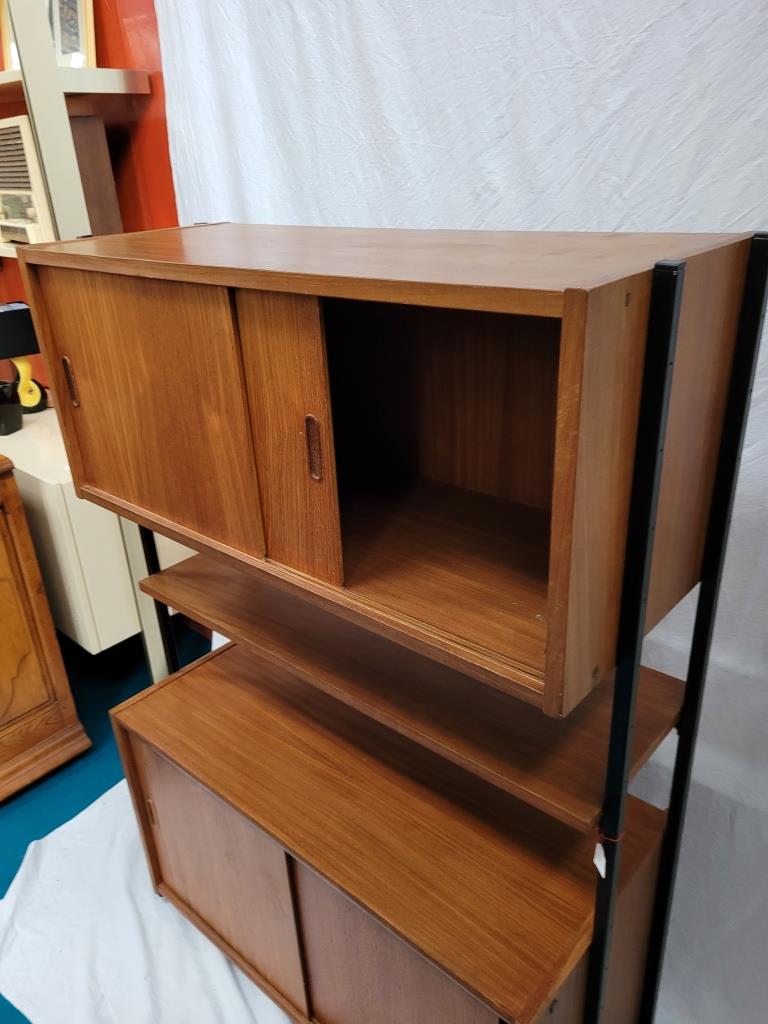 Bookcase 70