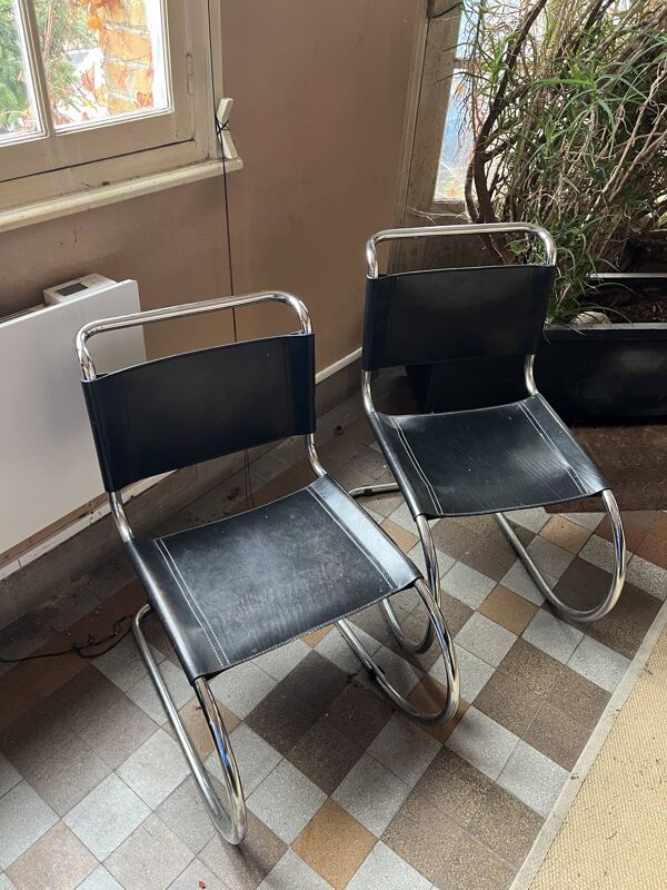 2 chaises Bauhaus style Mies Van der Rohe
