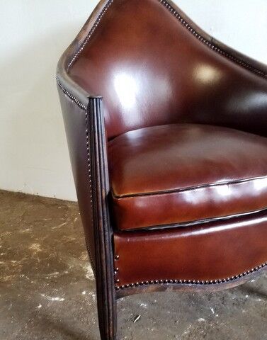 Art deco chair back warhead
