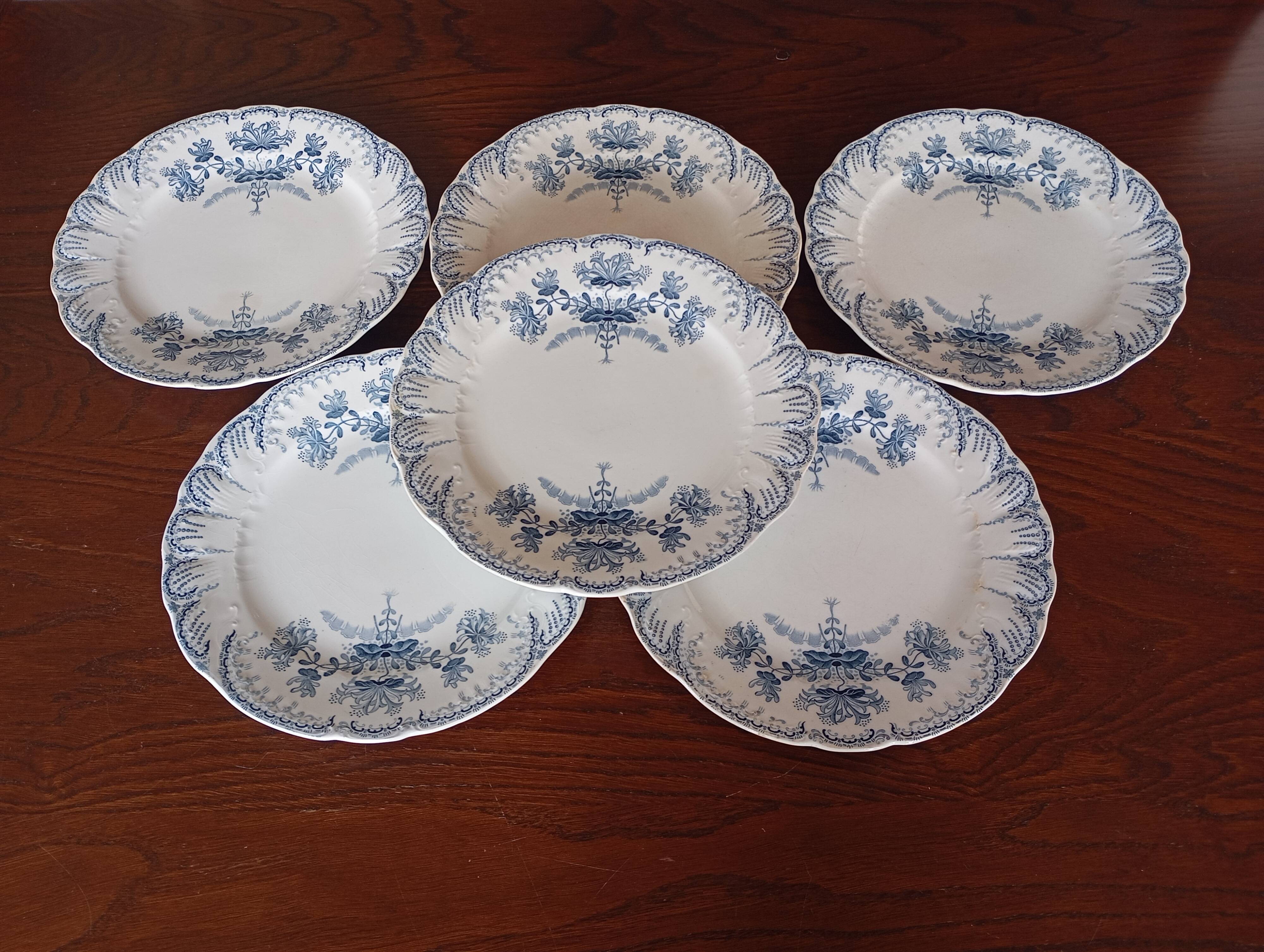 Flat plates ironstone St Amand Hamage 'Regency'