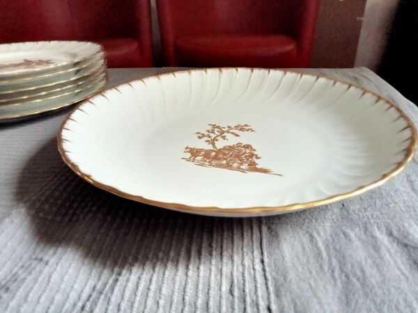 Plat creux porcelaine de Limoges Bernardaud