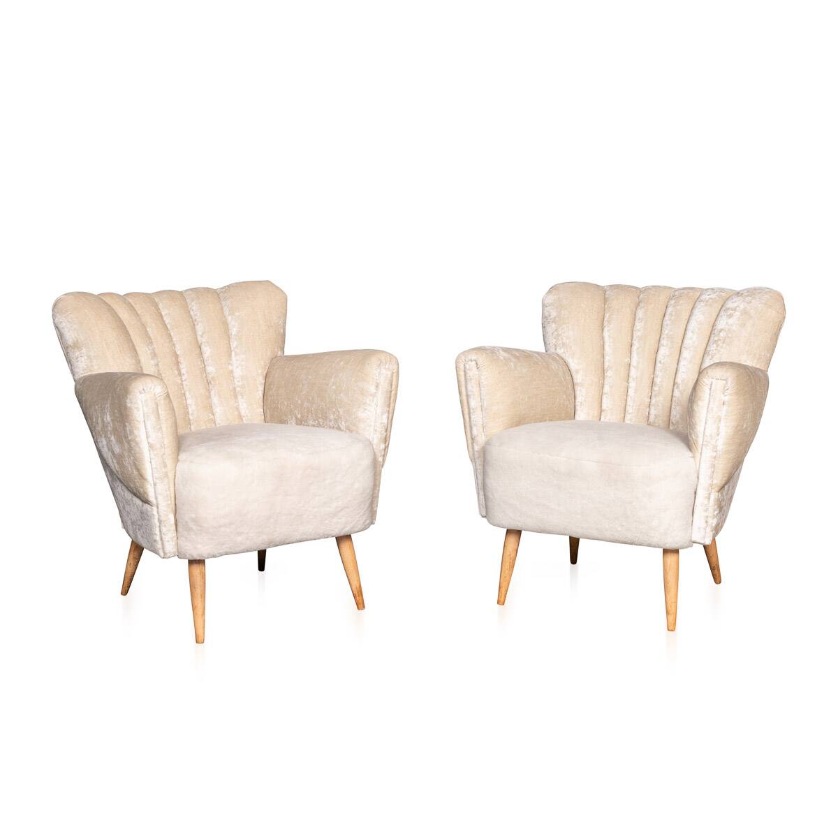 ELEGANT 20thC PAIR OF BOUDOIR SHELL-BACK CHAIRS c.1950