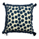 Square cushion, cover and insert. Model "Olivia".