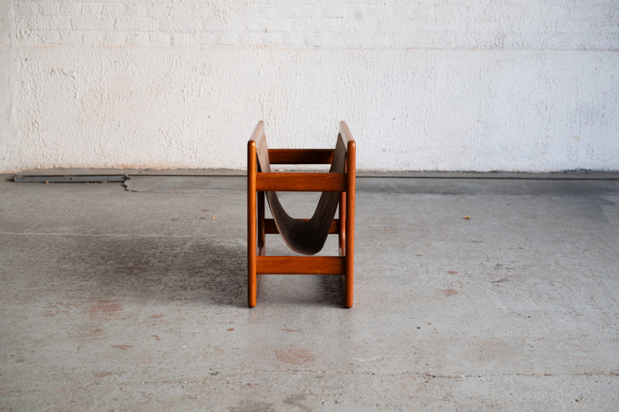 Magazine rack by Aksel Kjersgaard