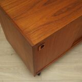 Armoire en teck, design danois, années 1970, production : Danemark