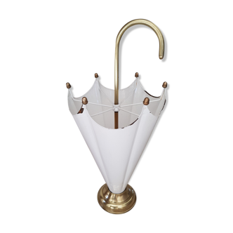 Umbrella holder