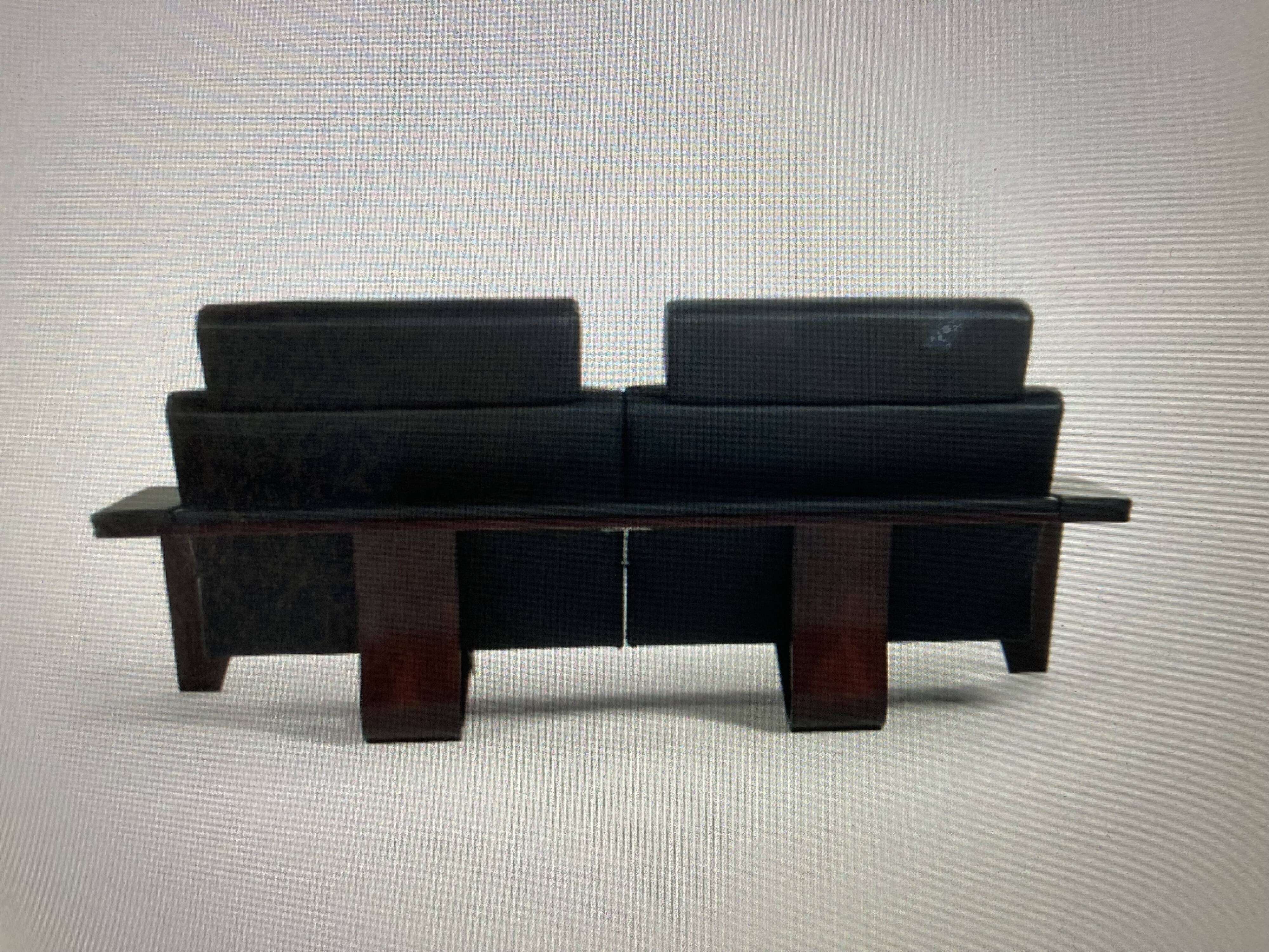 Black leather sofa Nova Roche Bobois