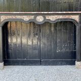 Cheminée en marbre noir de Belgique et gris des Ardennes, XVIIIème siècle