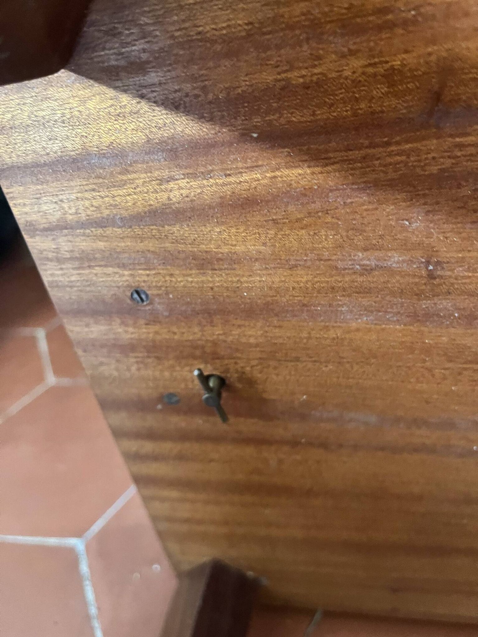 Table à musique en marqueterie italienne (Sorrente) - Mélodie « Torna