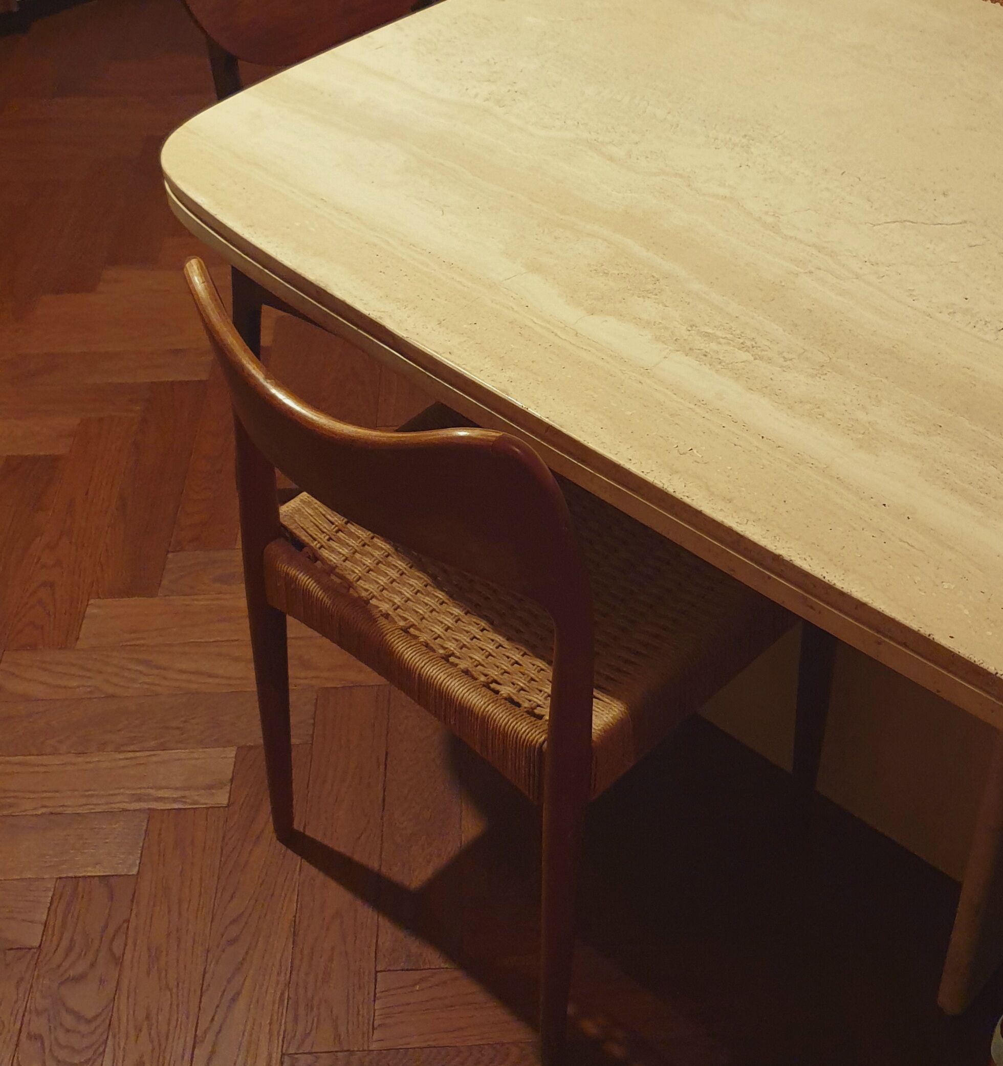 Vintage travertine dining table Roche bobois