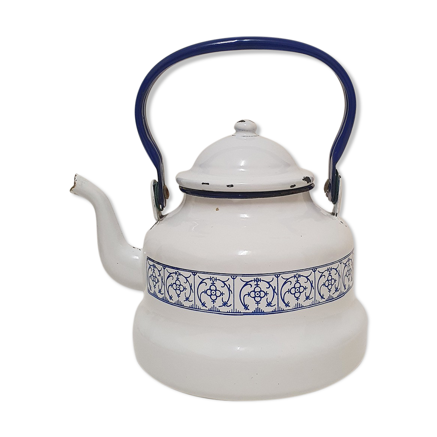 White and blue enamelled kettle