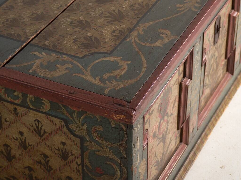 Antique wedding chest painted in pine – Austro-Hungarian Empire, Year 1775