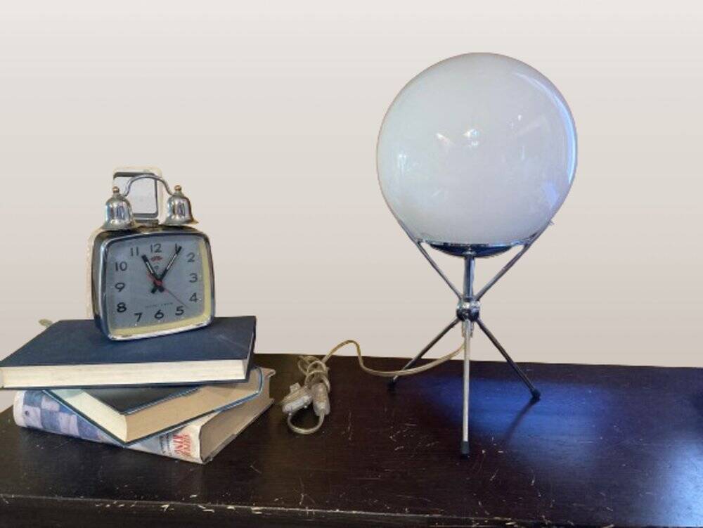 Vintage Italian table lamp in Stilnovo style, 1999.